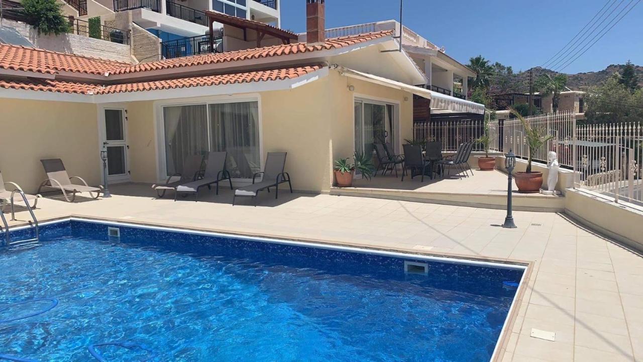 Peyia Palm Villa Paphos Extérieur photo